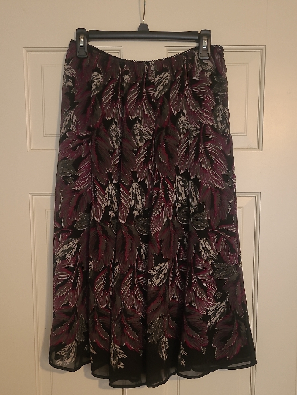JM Collection Petite Black Midi Skirt with Plum and Gray Feather Print